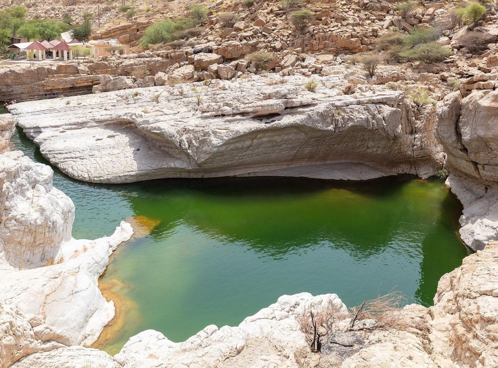 File:Wadi Bani Khalid, Omán, 2024-08-17, DD 46.jpg - Wikimedia Commons