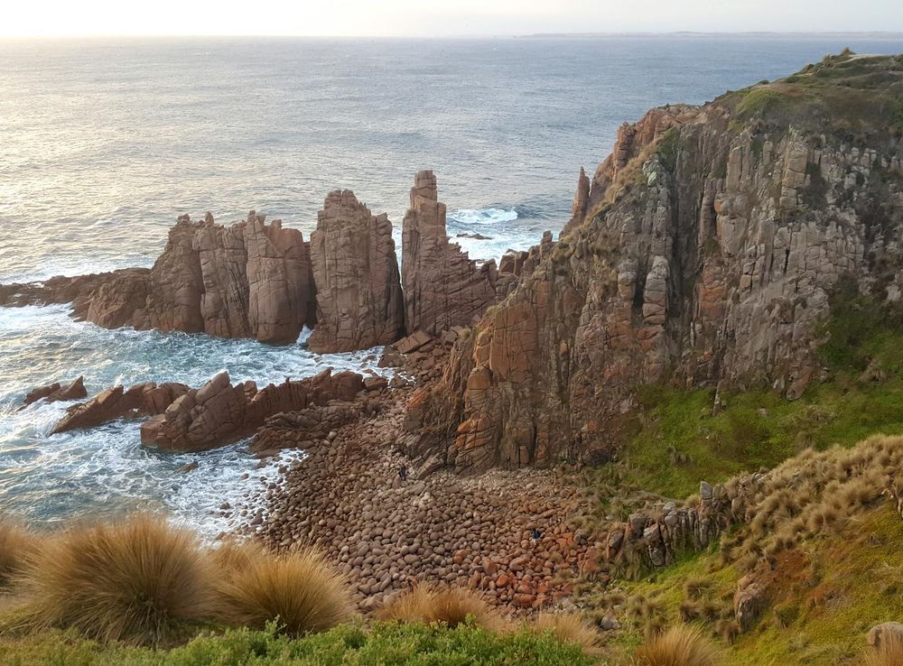 File:The Pinnacles, Cape Woolamai, Phillip Island, Victoria, Australia.jpg  - Wikimedia Commons