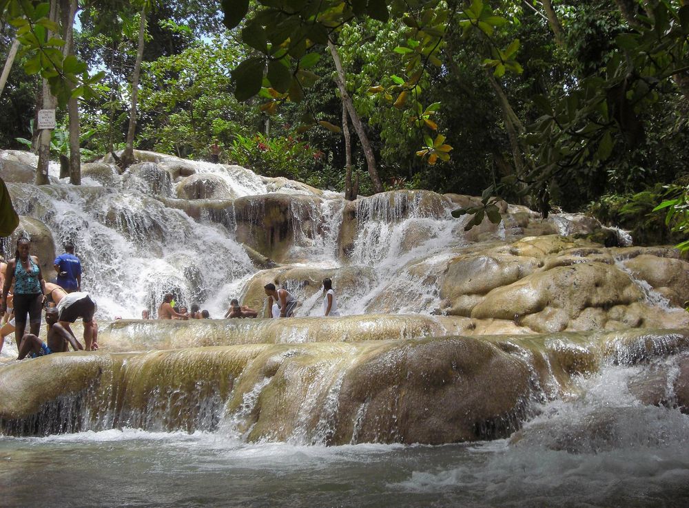 File:Ocho Ríos-Jamaica03.JPG - Wikimedia Commons