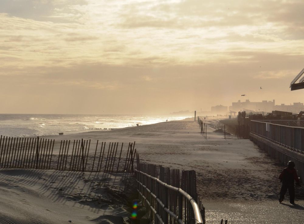 File:Rockaway Beach Queens.JPG - Wikimedia Commons