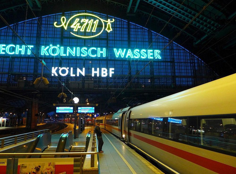 File:4711 Köln Hbf, 2014 (03).JPG - Wikimedia Commons