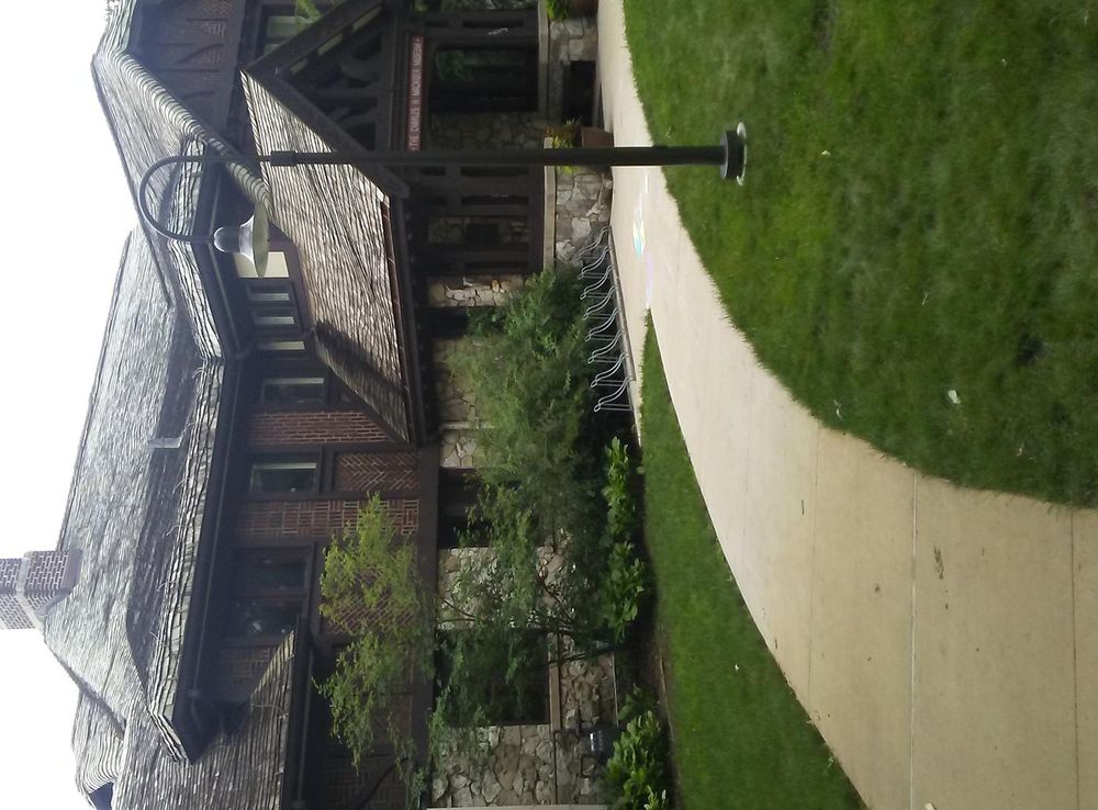 File:Charles H. MacNider Art Museum in June 2018.jpg - Wikimedia Commons
