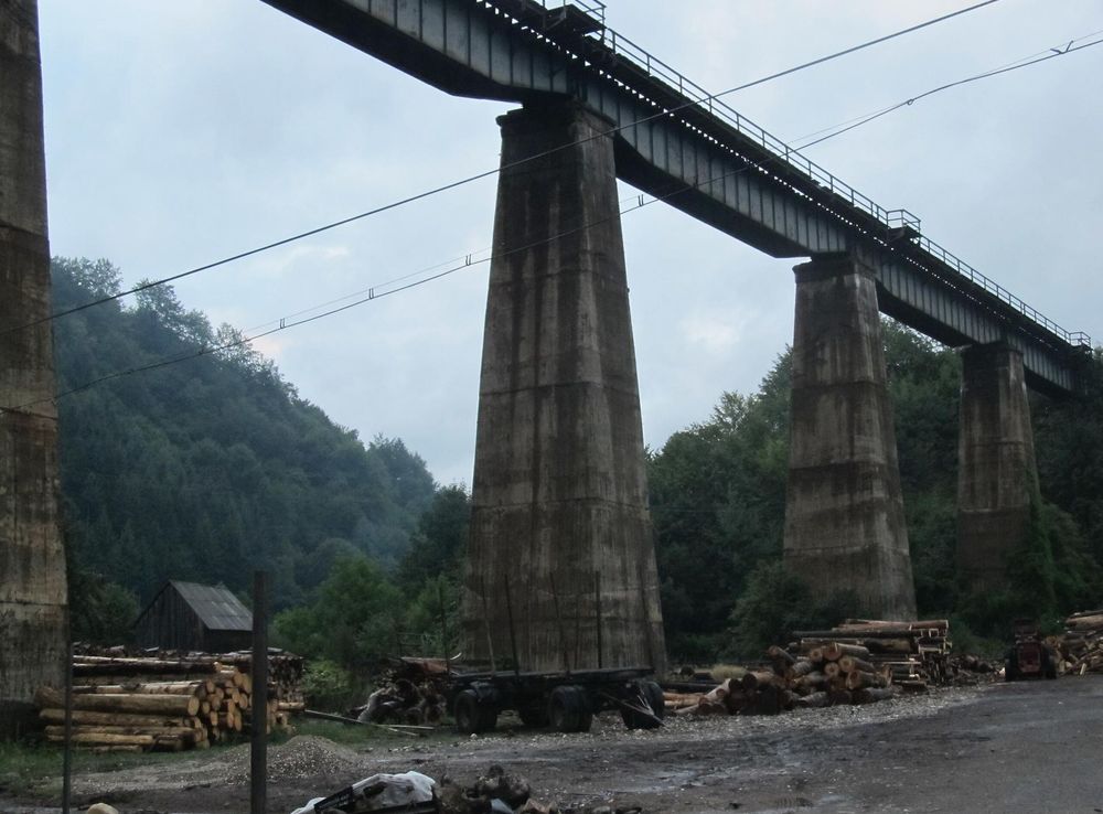 File:Viaductul Romuli.09.jpg - Wikimedia Commons