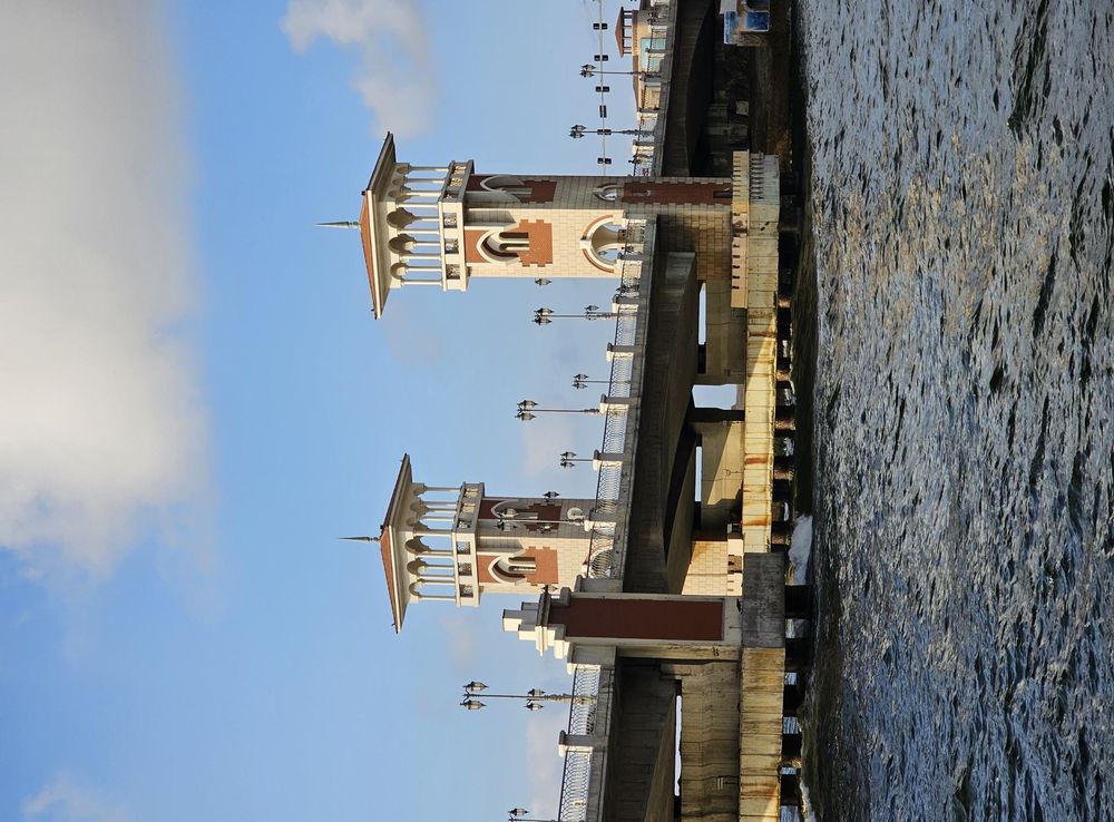 File:Stanley Bridge 4K.jpg - Wikipedia
