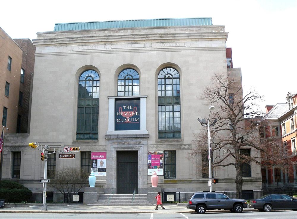 File:Newark Museum jeh.JPG - Wikimedia Commons