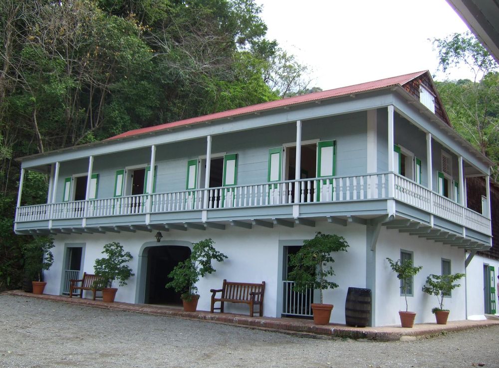 File:Hacienda Buena Vista.JPG - Wikimedia Commons
