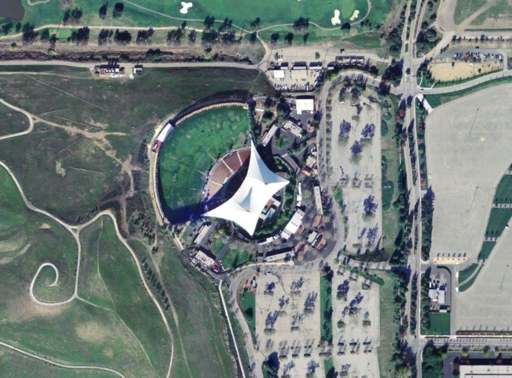 File:Wfm shoreline amphitheatre.jpg - Wikimedia Commons