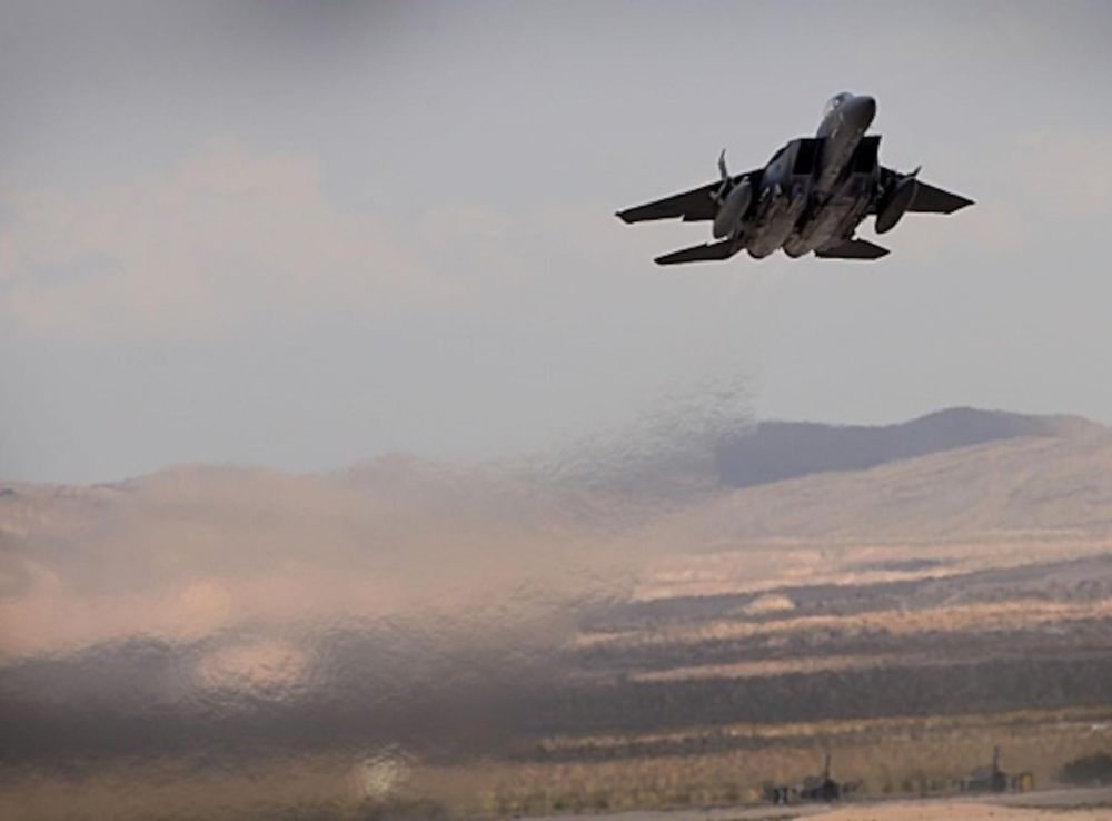 Teamwork, Precision and Execution: Red Flag 16-4 > Nellis Air Force Base >  News