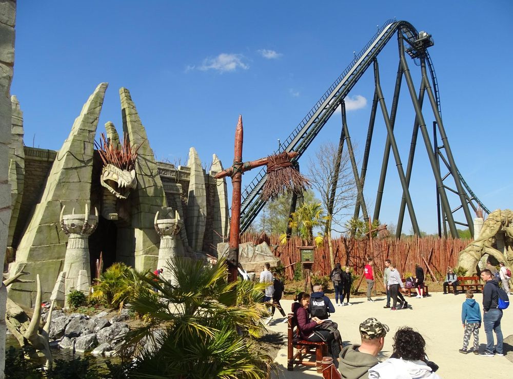 File:Walibi Belgium - Kondaa (A47).JPG - Wikimedia Commons