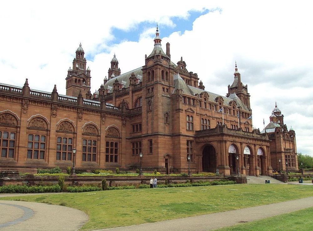 File:Kelvingrove art gallery and museum, Glasgow - DSC06212.JPG - Wikimedia  Commons