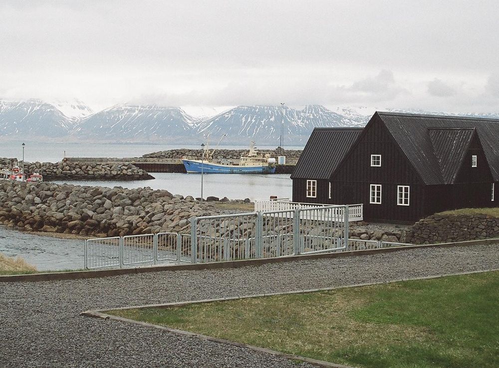 File:Hofsós (1).JPG - Wikimedia Commons