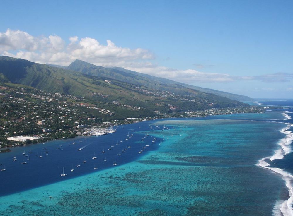 File:Papeete - Lagon.JPG - Wikimedia Commons