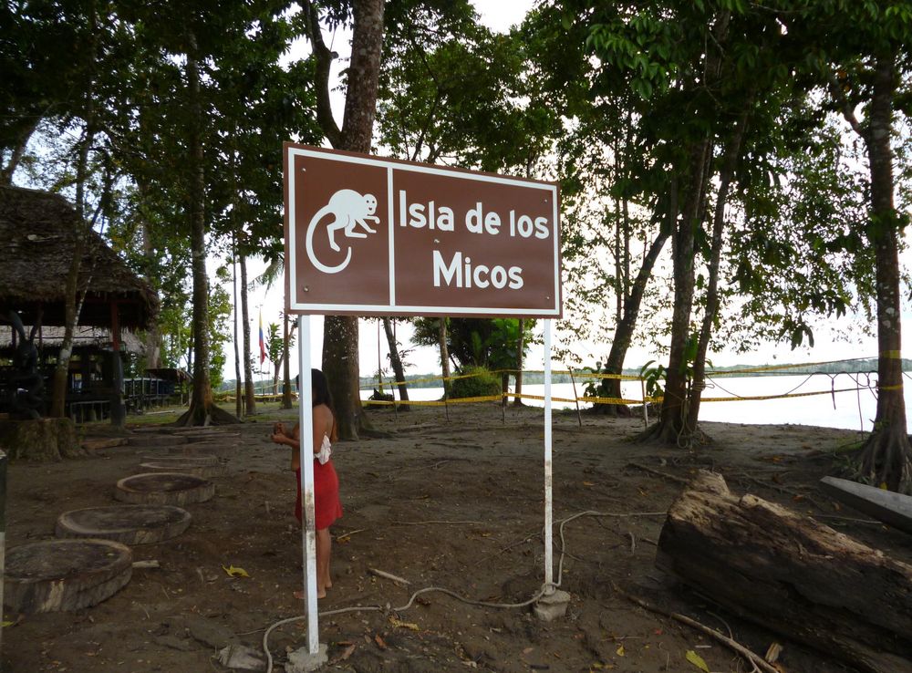 Archivo:Entrada a la isla de los monos.JPG - Wikipedia, la enciclopedia  libre