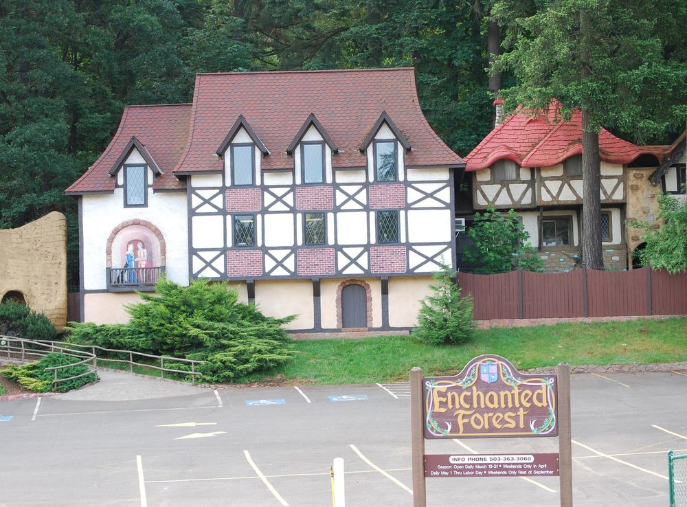File:Enchanted Forest.JPG - Wikimedia Commons