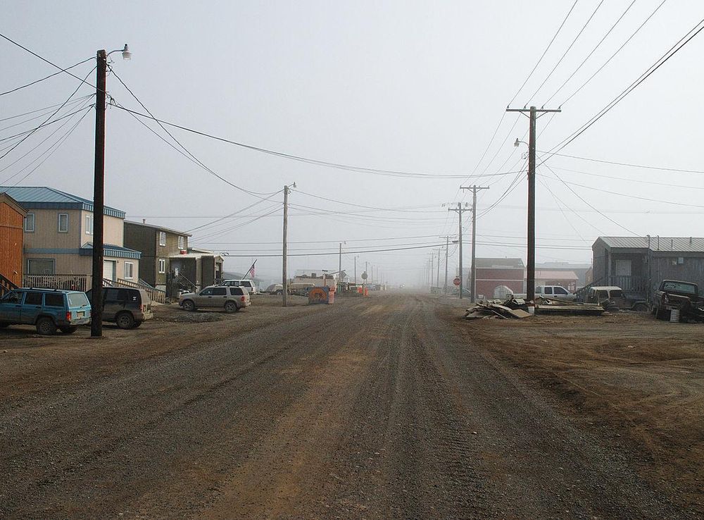 File:Barrow Alaska.jpg - ᐅᐃᑭᐱᑎᐊ