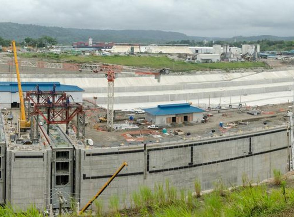 File:New Panama Canal expansion project.jpg - Wikimedia Commons