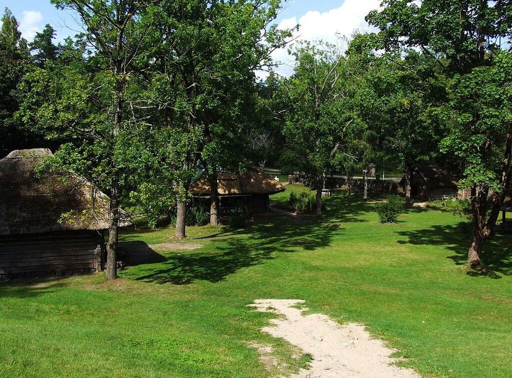File:Latvian Ethnographic Open-Air Museum - areal.JPG - Wikimedia Commons