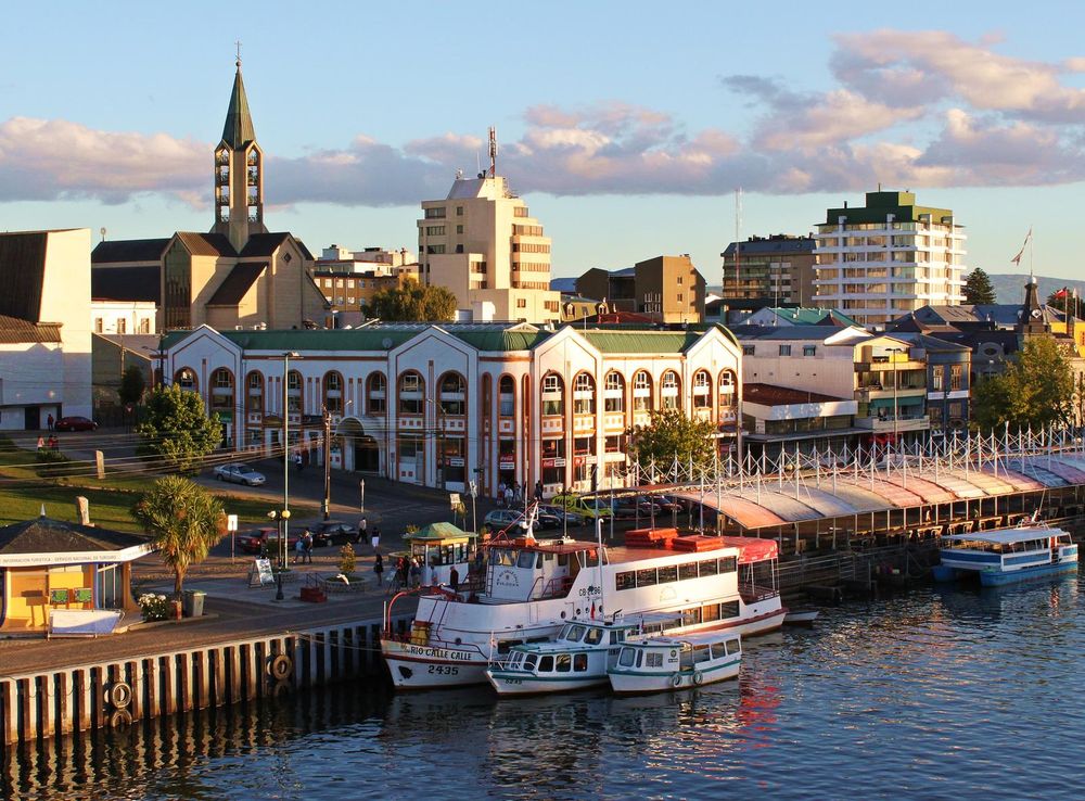 File:Valdivia y su río.JPG - Wikimedia Commons
