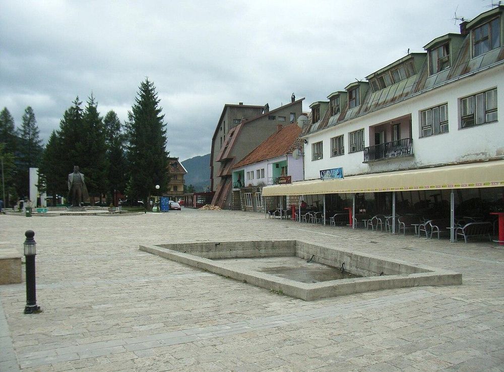 File:Mojkovac Center.JPG - Wikimedia Commons