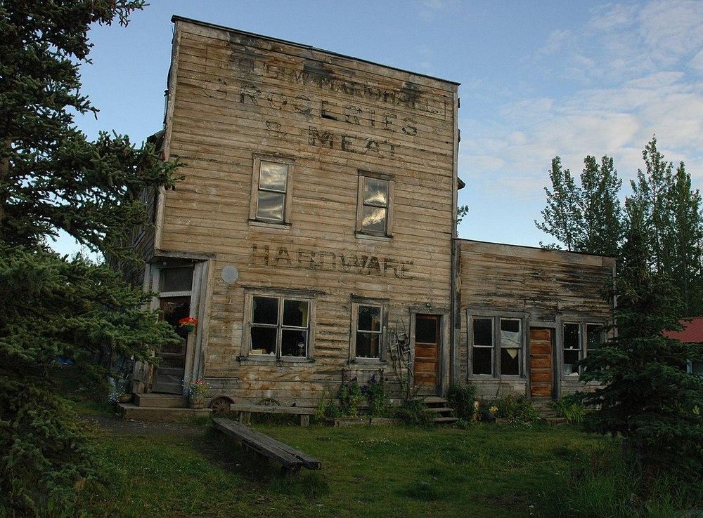 File:McCarthy Alaska.jpg - Wikipedia