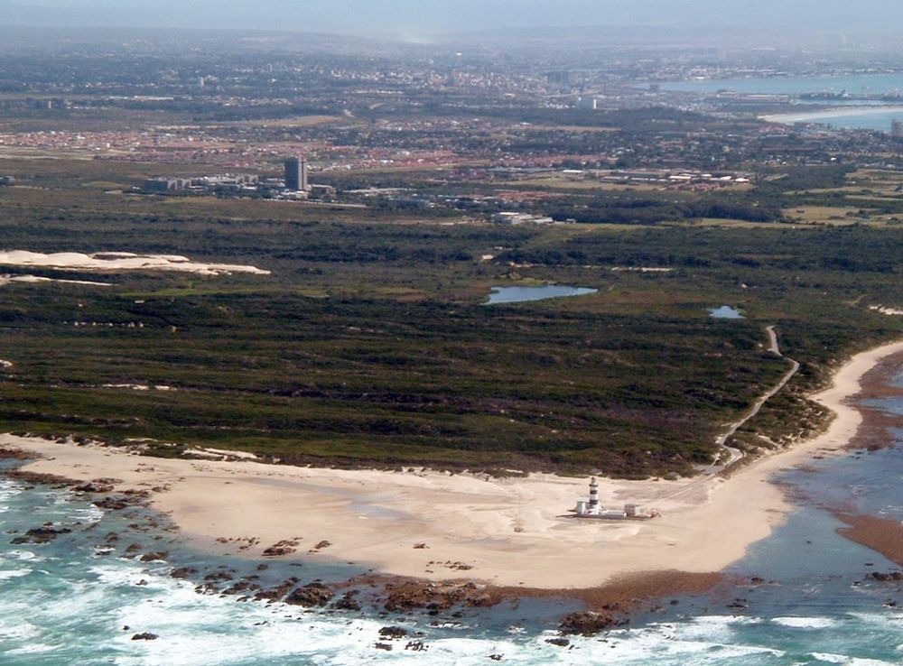File:Port Elizabeth Cape Recife Lighthouse, proposed site, from the air  3.JPG - Wikimedia Commons