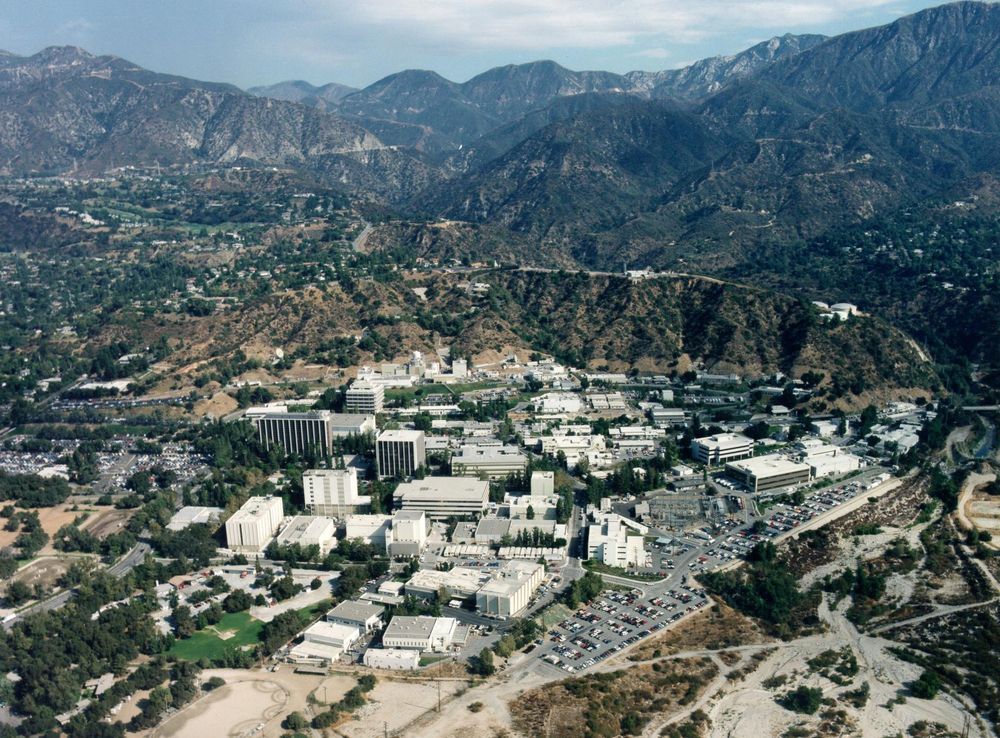 File:Site du JPL en Californie.jpg - Wikipedia