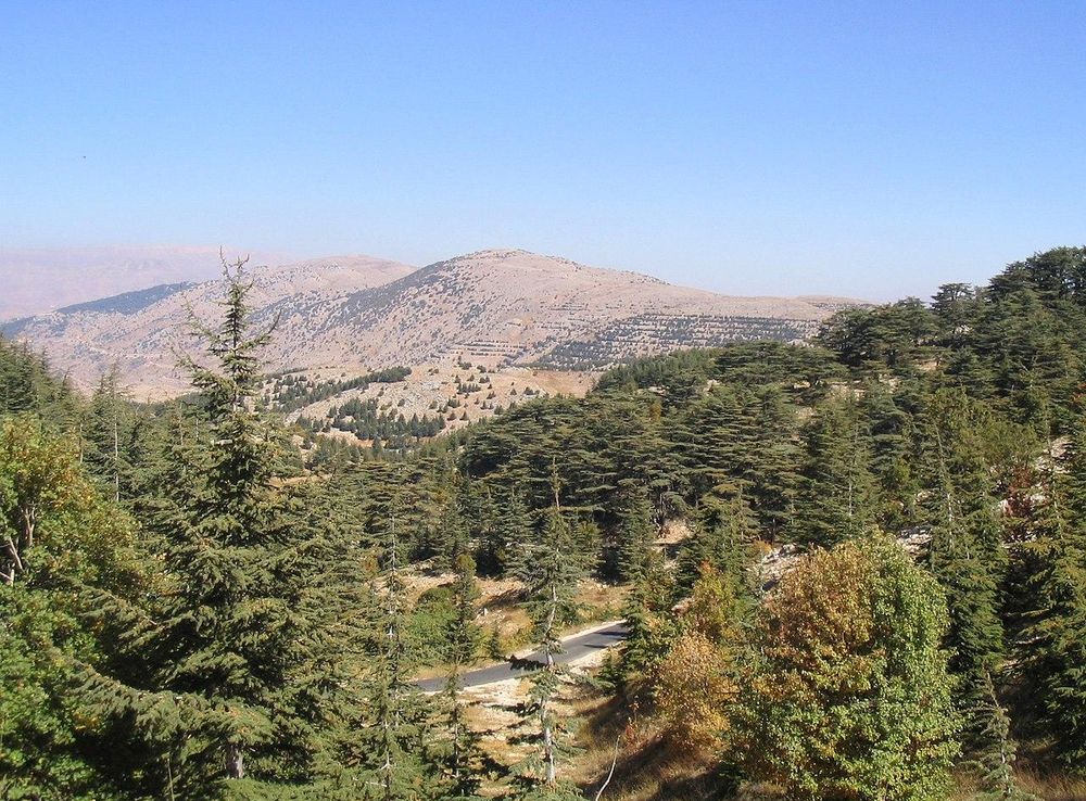 File:Barouk Mountain.JPG - Wikimedia Commons