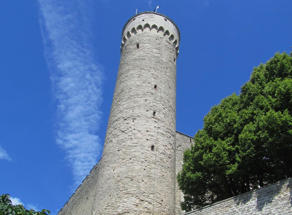 File:Pikk Hermann Tower - Tallinn - Estonia.JPG - Wikimedia Commons