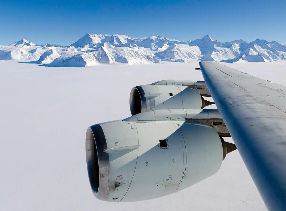 B-200 | Catalog of Archived Suborbital Earth Science Investigations