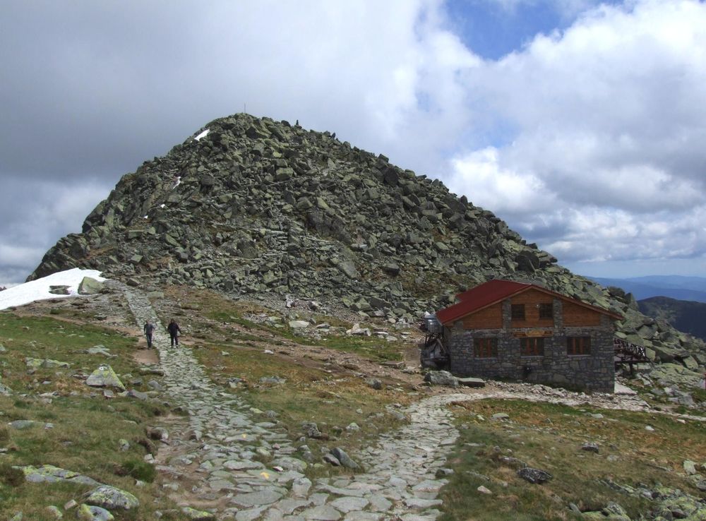 Súbor:Chopok and Kamenná chata.JPG – Wikipédia