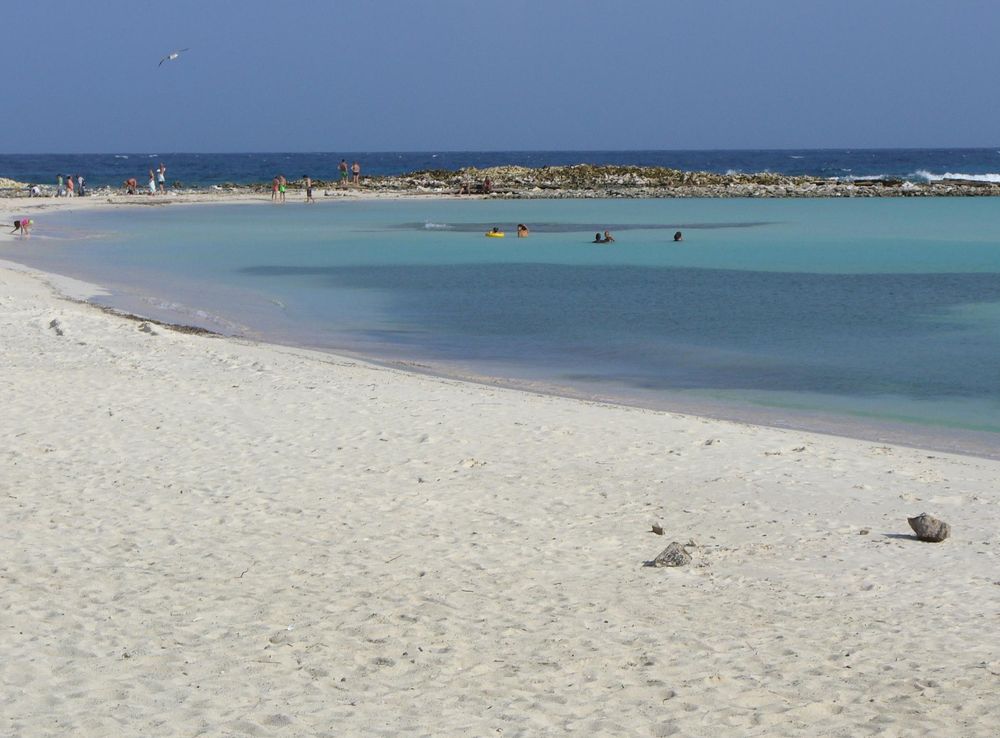 Datei:Baby Beach Aruba.JPG – Wikipedia