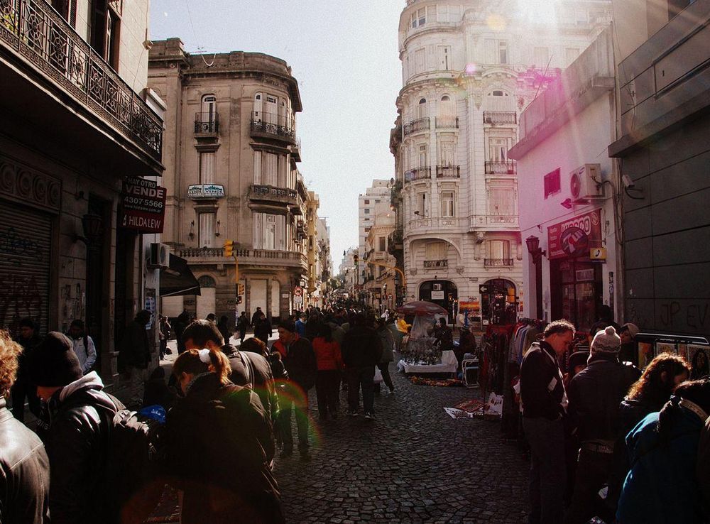 File:San Telmo Sunday Antique Market.jpg - Wikimedia Commons