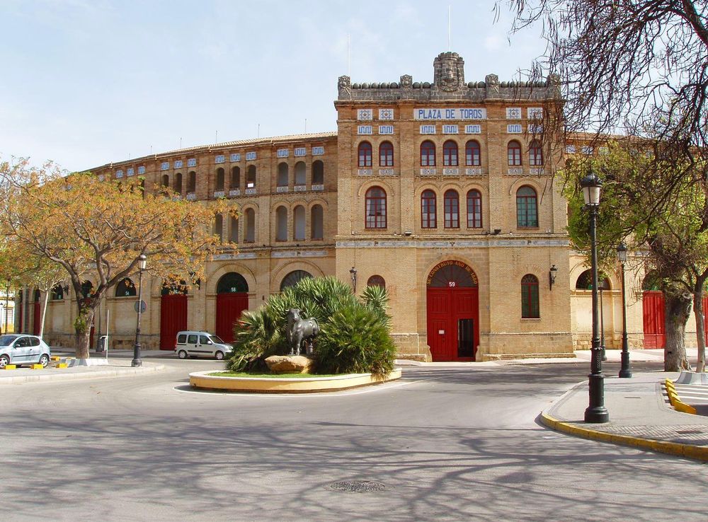 Archivo:Plaza de Toros de El Puerto de Santa María 1.JPG - Wikipedia, la  enciclopedia libre