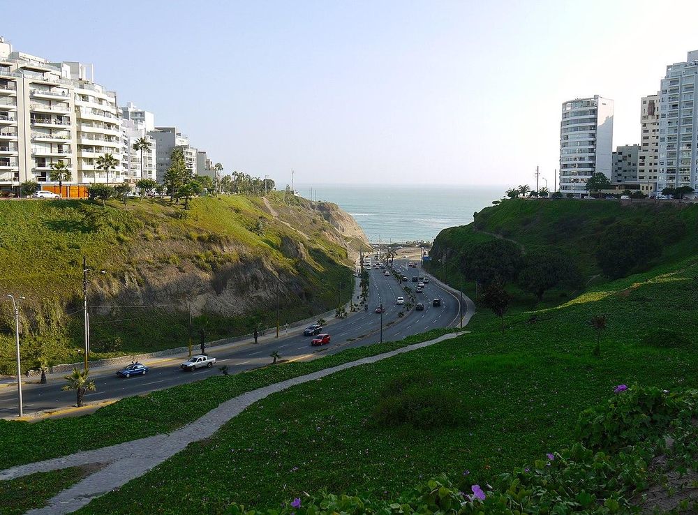 Archivo:Lima, Peru - Quebrada De Armendariz 01.jpg - Wikipedia, la  enciclopedia libre