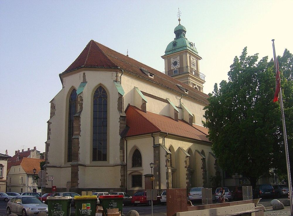 File:MP stolnica.JPG - Wikipedia