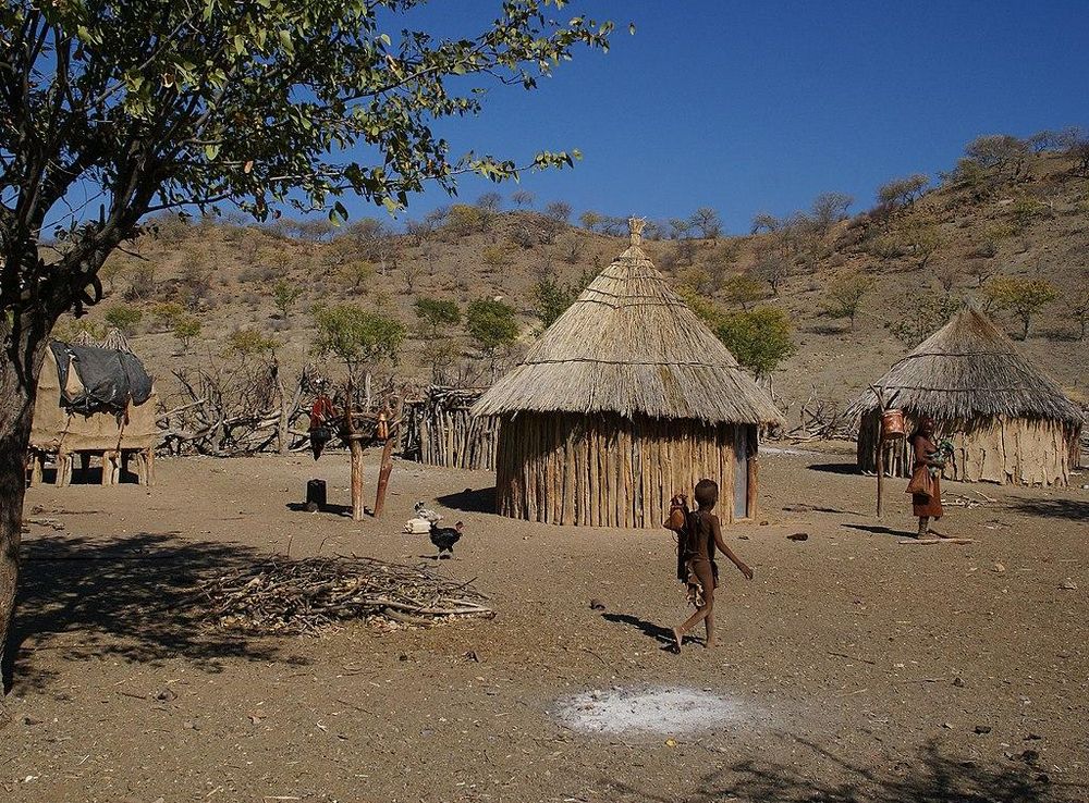 File:Himba village.jpg - Wikimedia Commons