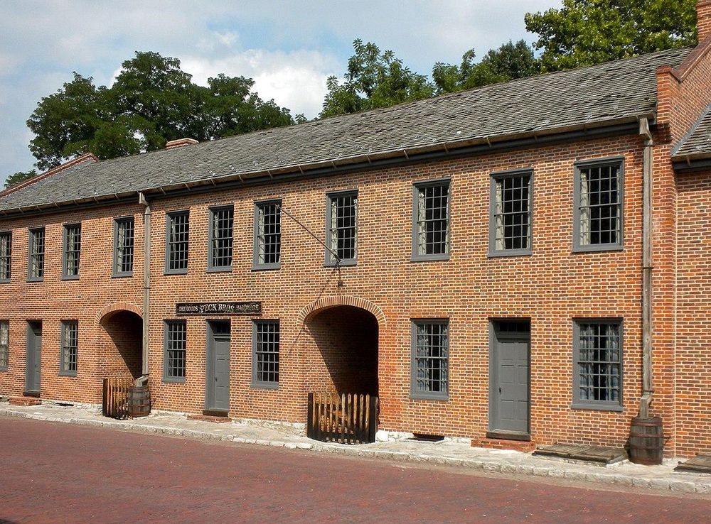 File:1st Capitol St Charles MO.JPG - Wikimedia Commons