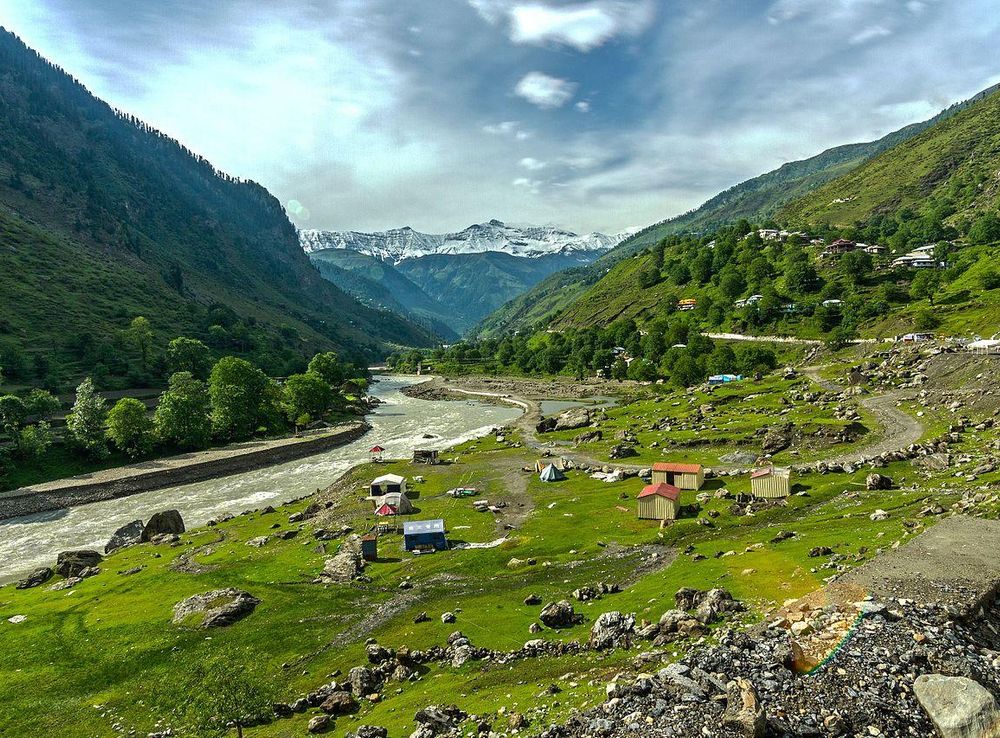 File:Beautiful Kaghan Valley Pakistan.jpg - Wikimedia Commons