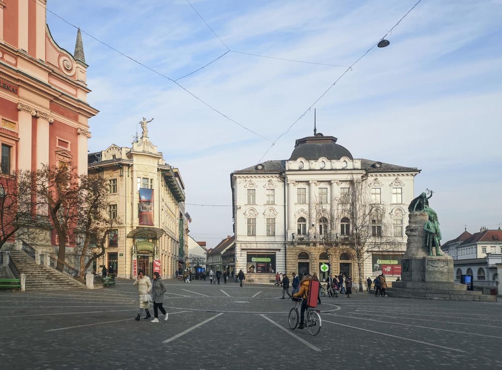 File:Ljubljana - Prešernov trg - 2020-01-17.jpg - Wikipedia