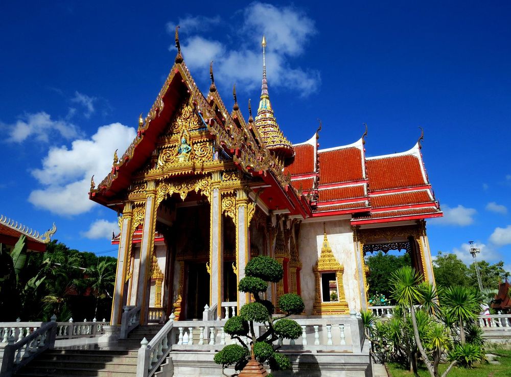 ไฟล์:Wat Chalong temple.jpg - วิกิพีเดีย