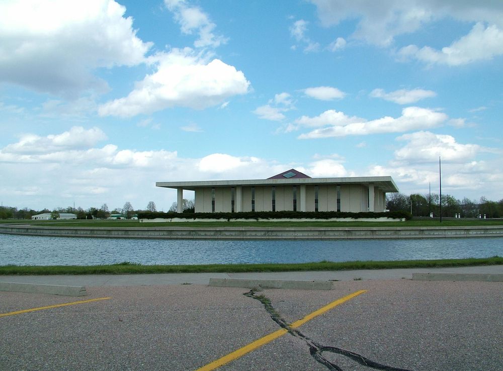 File:US ne grand island stuhrmuseumpp.JPG - Wikimedia Commons