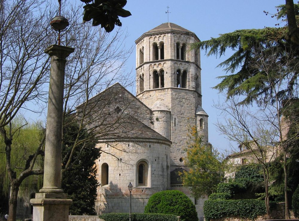 File:Monasterio de Sant Pere de Galligants.jpg - Wikimedia Commons
