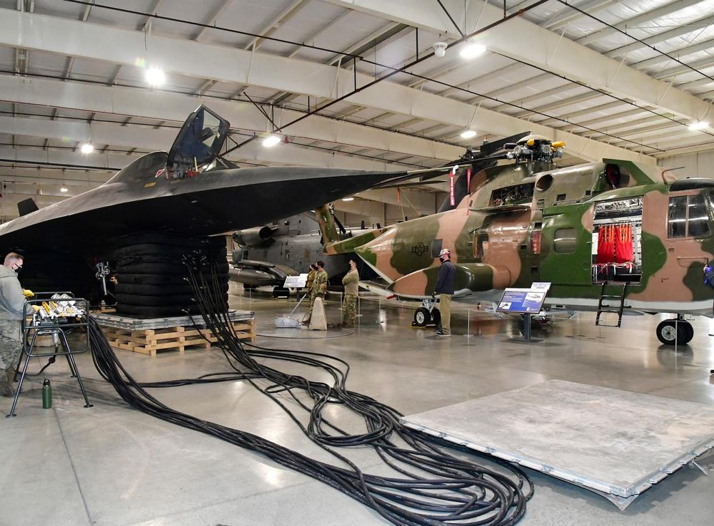 Hill Aerospace Museum SR-71 display, gets a lift > Hill Air Force Base >  Article Display