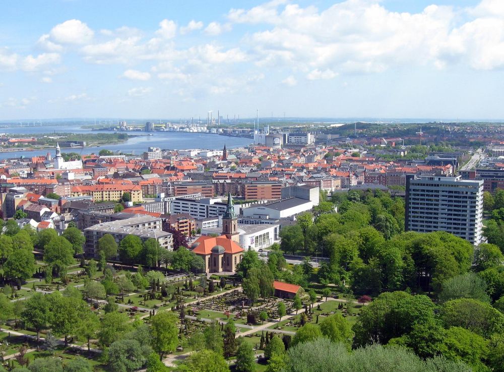 Fichier:Aalborg 2010 - 100 ubt.JPG — Wikipédia
