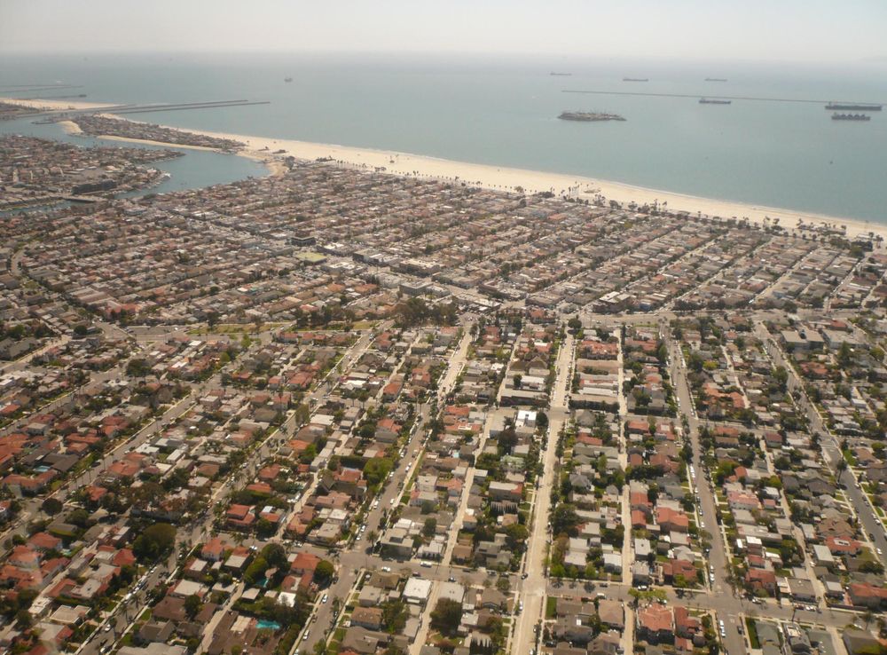 File:Belmont Shore and Belmont Heights in Long Beach California.JPG -  Wikimedia Commons