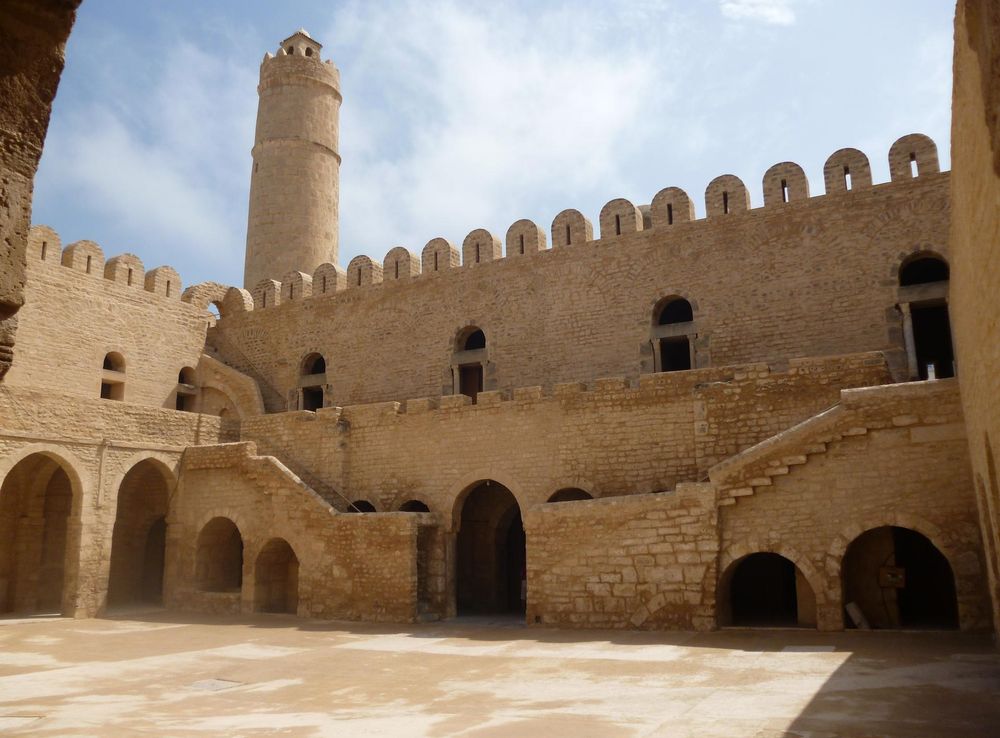 File:Medina of Sousse-130323.jpg - Wikimedia Commons