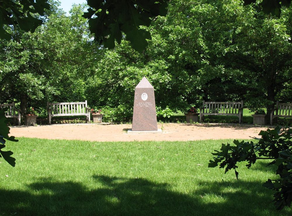 File:SDSUMickelsonMemorial.JPG - Wikimedia Commons