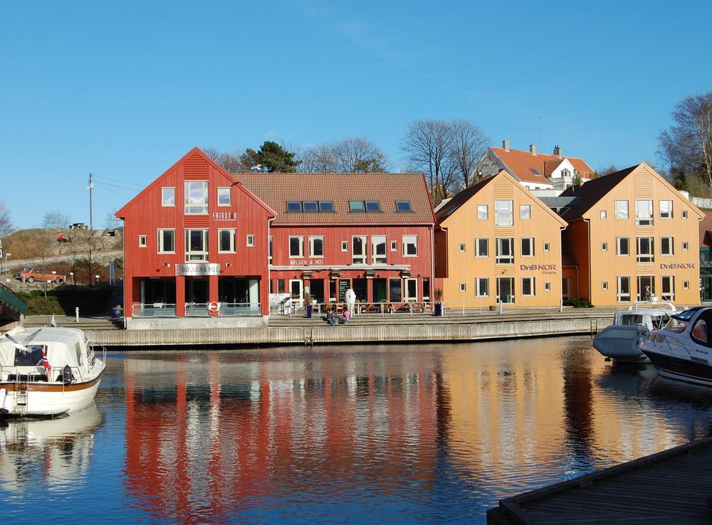 File:Frafiskebrygga.JPG - Wikimedia Commons