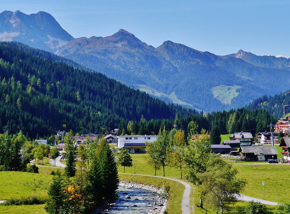 File:Gerlospass 21.JPG - Wikimedia Commons