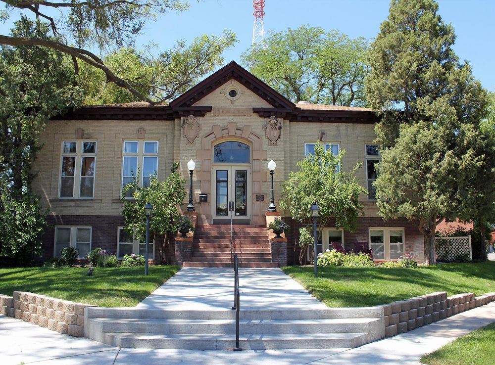 File:Sterling Public Library (old).JPG - Wikimedia Commons